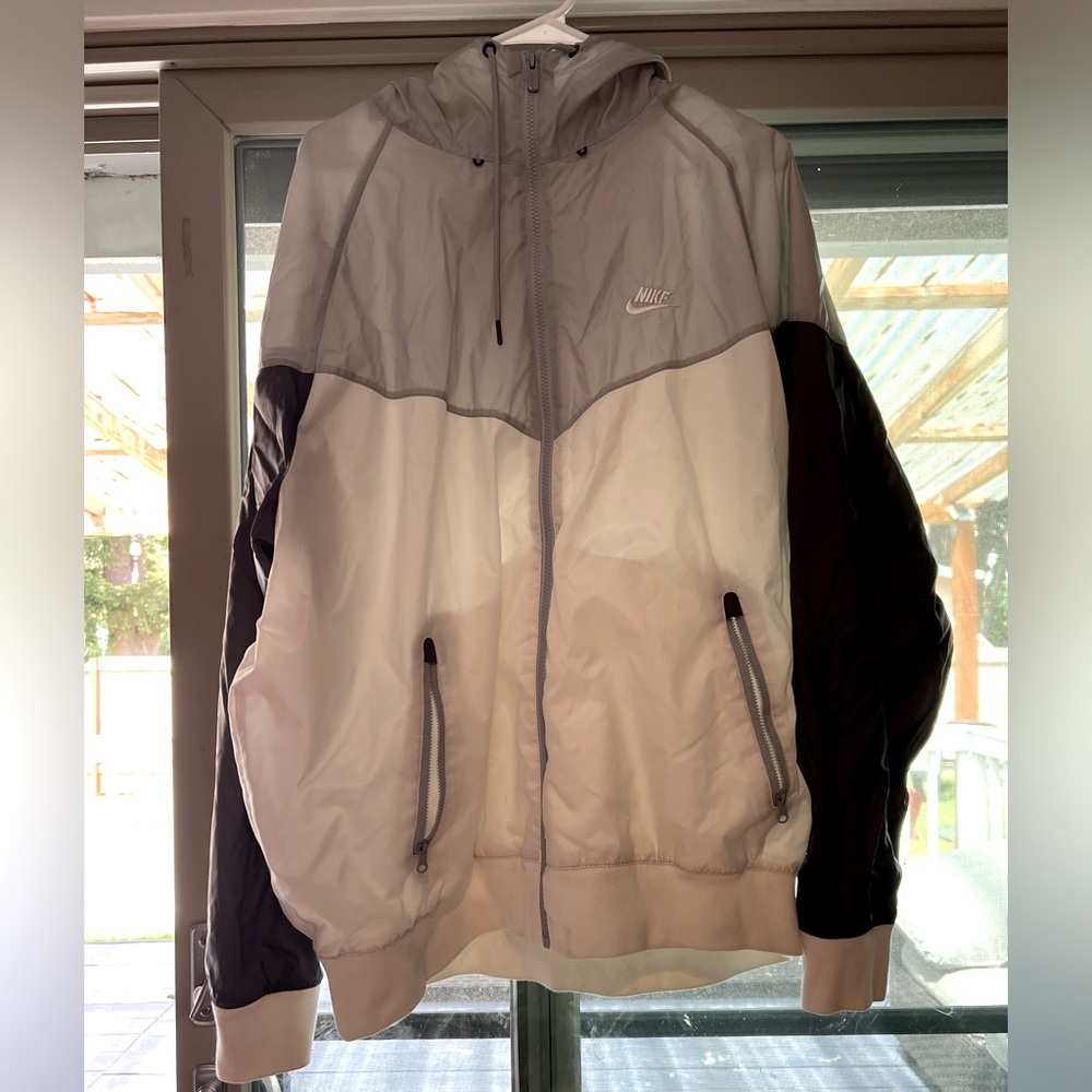 Men’s Nike Windbreaker